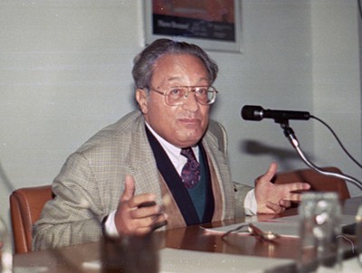Lucien sfez