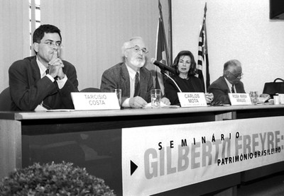 Tarcísio Costa, Carlos Guilherme Mota, Rosa Maria Araújo e Antonio Dimas
