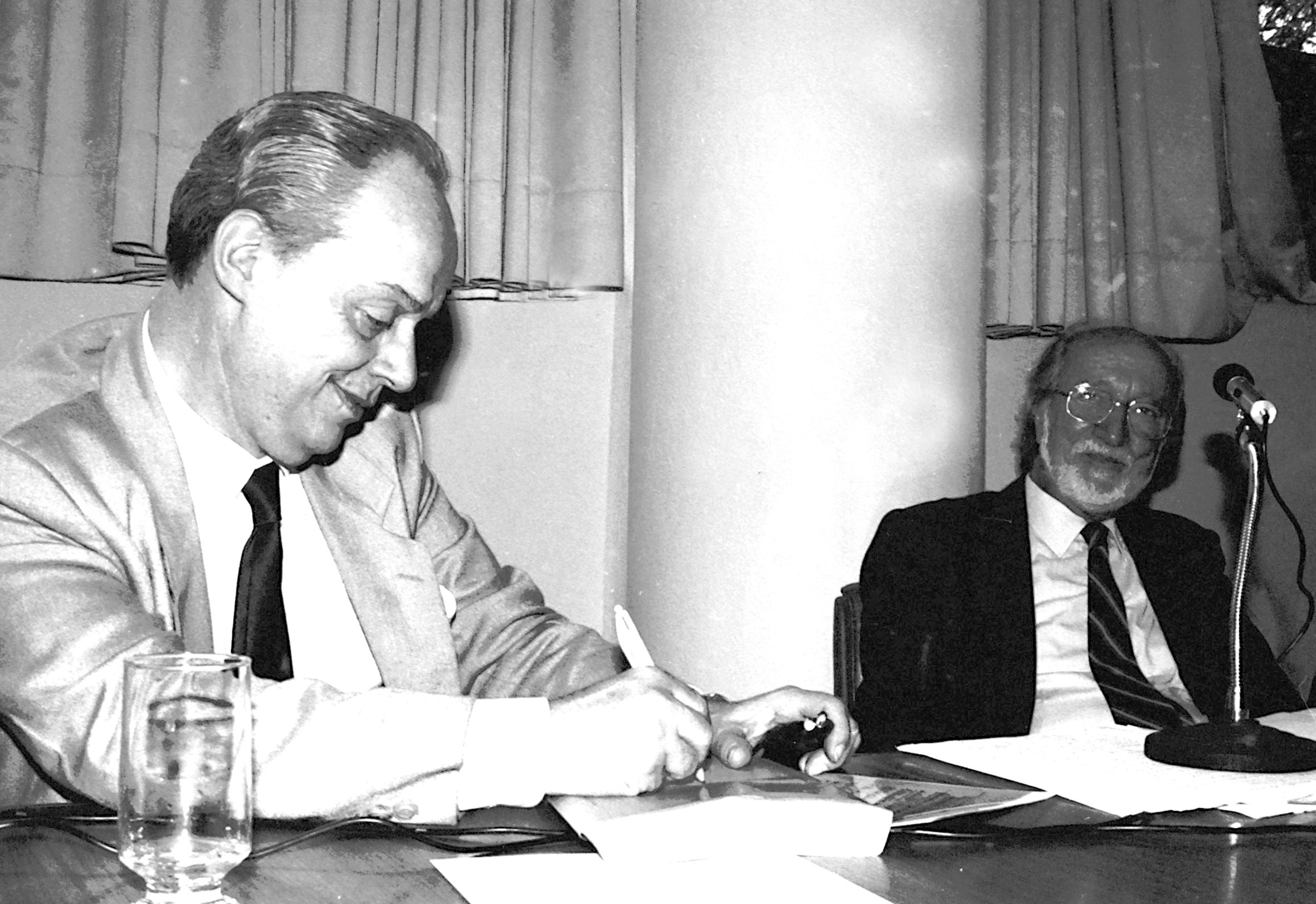 Alberto Luiz da Rocha Barros e José Leite Lopes