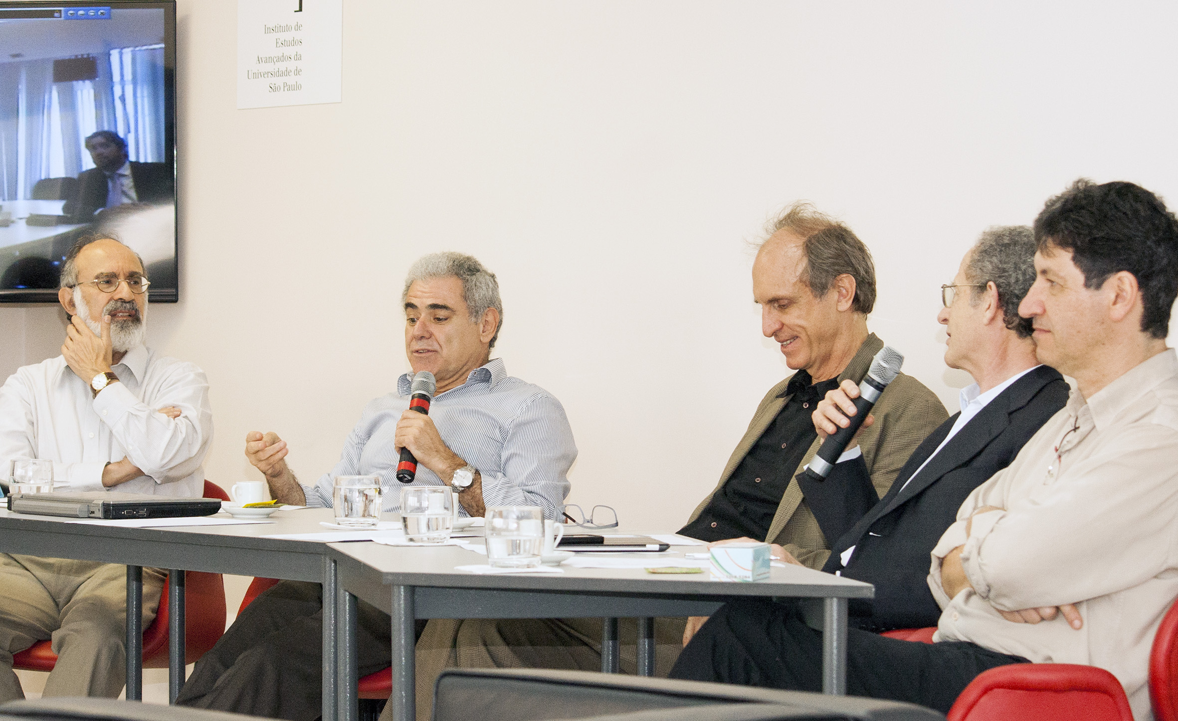 Guilherme Ary Plonski, Roberto Mendonça Faria, Martin Grossmann, Pedro Wongtschwski e Mário Sérgio Salerno