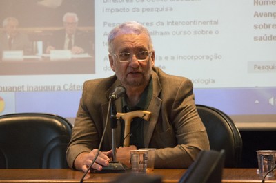 Paulo Saldiva abre o evento