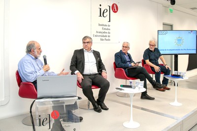 Guilherme Ary Plonski, Carlos Gilberto Carlotti Junior, Paulo Alberto Nussenzveig e Marcos Buckeridge