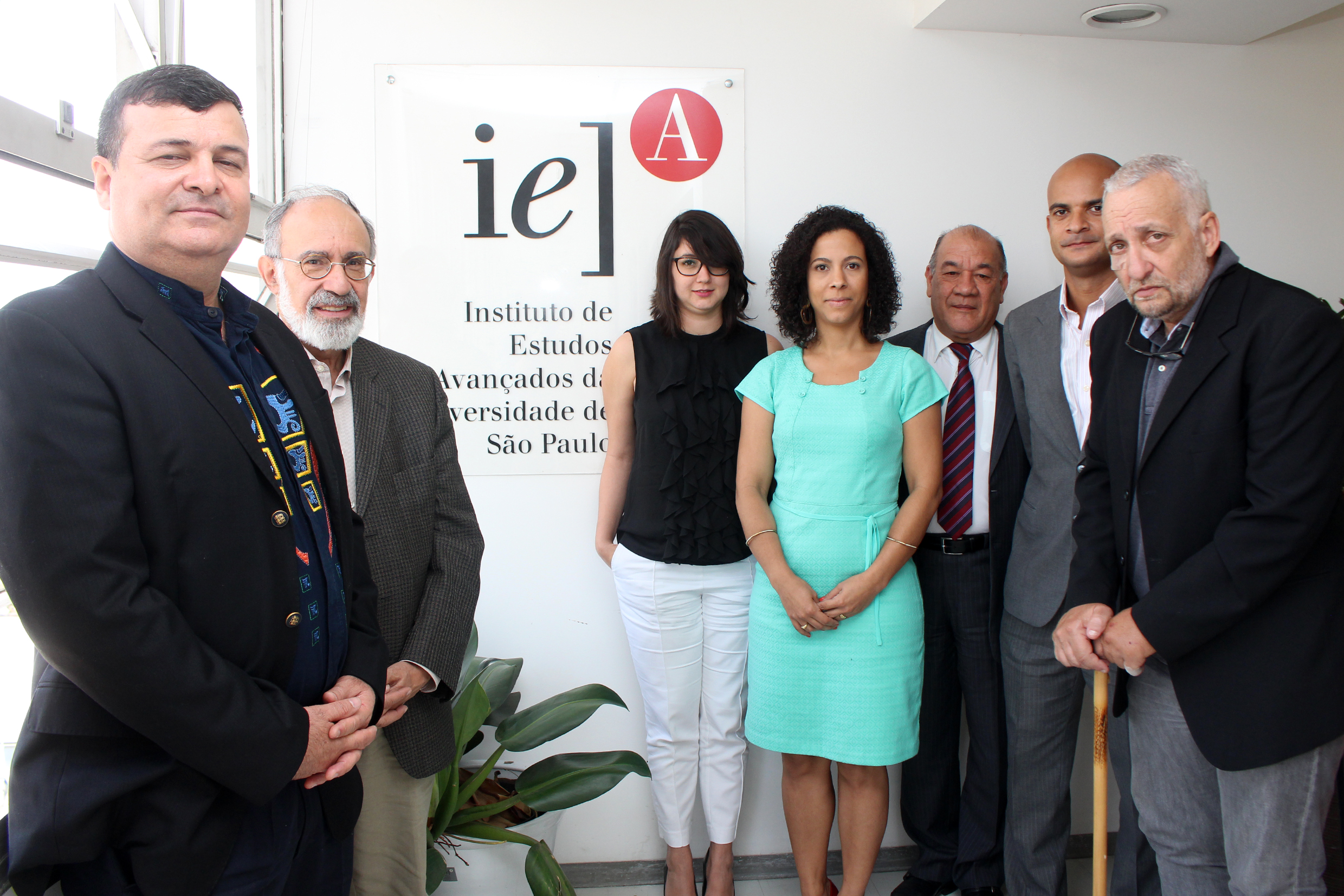 Valtir de Sousa, Guilherme Ary Plonski, Ariela Leske, Mariana Montez Carpes, Wanderley Messias da Costa, Fernando Augusto Valentini da Silva e Paulo Saldiva