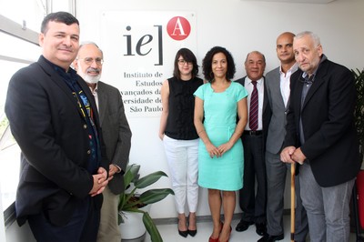 Valtir de Sousa, Guilherme Ary Plonski, Ariela Leske, Mariana Montez Carpes, Wanderley Messias da Costa, Fernando Augusto Valentini da Silva e Paulo Saldiva